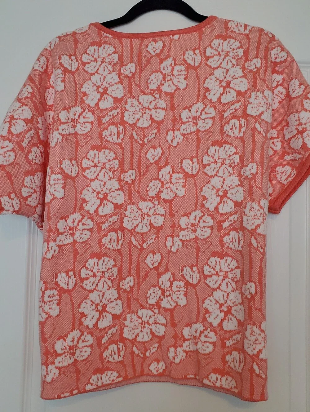 NWOT Cynthia Rowley Coral & White Floral Short Sleeve Knit Top XL - Picture 4 of 4